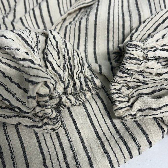 Free People Oversized Cream Gray Stripe Keyhole Neck Boho Bishop Sleeve Top XS - Picture 9 of 9